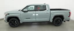 Toyota Tundra 4WD Limited CrewMax 5.5' Bed (Natl) 2026 — side view