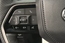 Toyota Tundra 4WD Platinum CrewMax 5.5' Bed (Natl) 2026 — side view