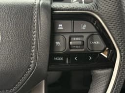 Toyota Tundra 4WD Platinum CrewMax 5.5' Bed (Natl) 2026 — side view