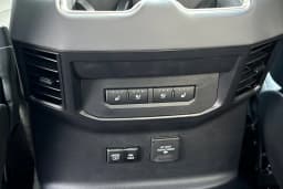 Toyota Tundra 4WD Platinum Hybrid CrewMax 5.5' Bed (Natl) 2026 — side view