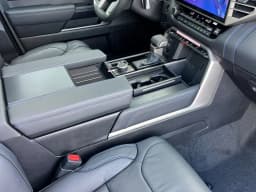 Toyota Tundra 4WD Platinum Hybrid CrewMax 5.5' Bed (Natl) 2026 — side view