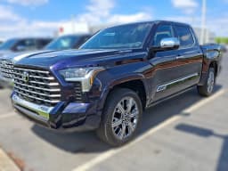 Toyota Tundra 4WD Capstone Hybrid CrewMax 5.5' Bed (Natl) 2026 — side view