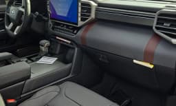 Toyota Tundra 4WD Capstone Hybrid CrewMax 5.5' Bed (Natl) 2026 — side view