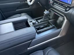 Toyota Tundra 4WD Platinum CrewMax 5.5' Bed (Natl) 2026 — side view