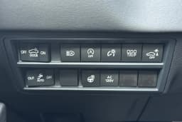 Toyota Tundra 4WD Platinum CrewMax 5.5' Bed (Natl) 2026 — side view
