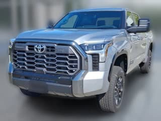 Toyota Tundra 4WD Platinum CrewMax 5.5' Bed (Natl) Toyota Tundra 4WD Platinum CrewMax 5.5' Bed (Natl)