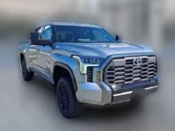 Toyota Tundra 4WD Platinum CrewMax 5.5' Bed (Natl) 2026 — side view