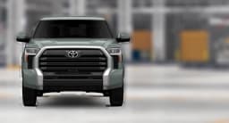 Toyota Tundra 4WD Limited CrewMax 5.5' Bed (Natl) 2026 — side view