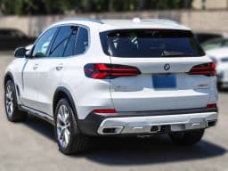 BMW X5 sDrive40i Sports Activity Vehicle 2026 — side view