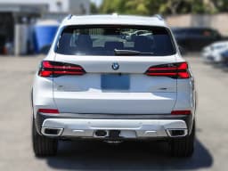 BMW X5 sDrive40i Sports Activity Vehicle 2026 — side view