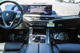 BMW X5 sDrive40i Sports Activity Vehicle 2026 — side view