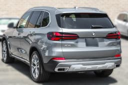BMW X5 sDrive40i Sports Activity Vehicle 2026 — side view