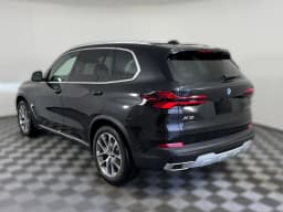 BMW X5 sDrive40i Sports Activity Vehicle 2026 — side view
