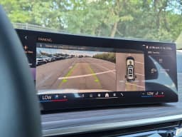 BMW X7 xDrive40i Sports Activity Vehicle 2027 — side view