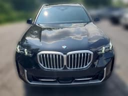 BMW X5 xDrive40i Sports Activity Vehicle 2026 — side view