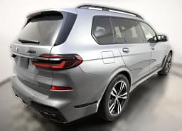 BMW X7 M60i Sports Activity Vehicle 2027 — side view