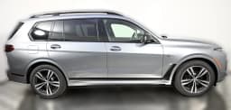 BMW X7 M60i Sports Activity Vehicle 2027 — side view