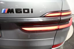 BMW X7 M60i Sports Activity Vehicle 2027 — side view