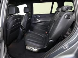 BMW X7 M60i Sports Activity Vehicle 2027 — side view