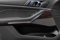 BMW X5 xDrive50e Plug-In Hybrid 2026 — side view