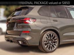 BMW X5 xDrive50e Plug-In Hybrid 2026 — side view
