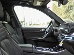BMW X5 xDrive50e Plug-In Hybrid 2026 — side view