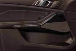 BMW X5 xDrive50e Plug-In Hybrid 2026 — side view