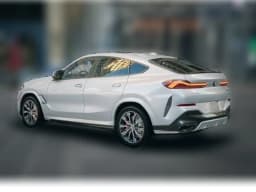 BMW X6 M60i Sports Activity Coupe 2026 — side view