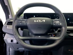 Kia EV9 Light Long Range RWD 2026 — side view