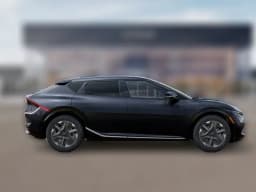 Kia EV6 Light Long Range AWD 2026 — side view