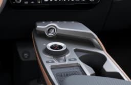 Kia EV6 Light Long Range AWD 2026 — side view