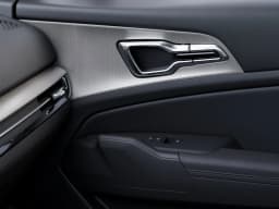 Kia Sportage X-Line AWD 2026 — side view