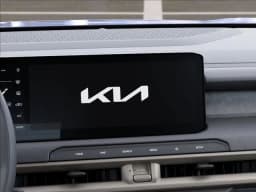 Kia Telluride LX FWD 2027 — side view