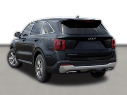 Kia Sorento LX FWD 2025 — side view