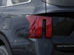 Kia Sorento LX FWD 2025 — side view