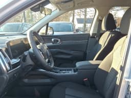 Kia Sorento LX FWD 2026 — side view