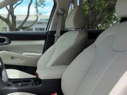 Kia Sorento EX FWD 2026 — side view