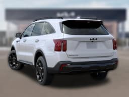Kia Sorento X-Line SX AWD 2026 — side view
