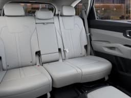 Kia Sorento S FWD 2026 — side view