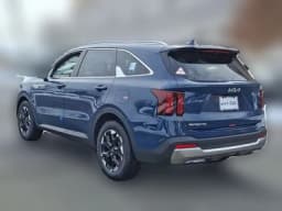 Kia Sorento S FWD 2026 — side view