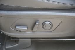 Kia Sorento S FWD 2026 — side view