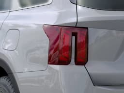 Kia Sorento S FWD 2025 — side view