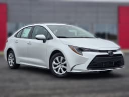 Toyota Corolla LE CVT (Natl) 2026 — side view