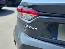 Toyota Corolla LE CVT (Natl) 2026 — side view