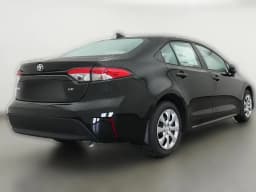 Toyota Corolla LE CVT (Natl) 2026 — side view