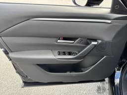 Mazda CX-50 Hybrid Preferred AWD 2026 — side view