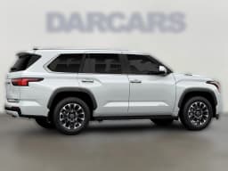 Toyota Sequoia Limited 4WD (Natl) 2026 — side view