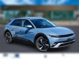 Hyundai IONIQ 5 SEL RWD Hyundai IONIQ 5 SEL RWD