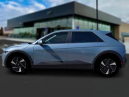 Hyundai IONIQ 5 SEL AWD 2026 — side view