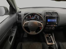 Mitsubishi Outlander Sport ES 2.0 AWC 2026 — side view